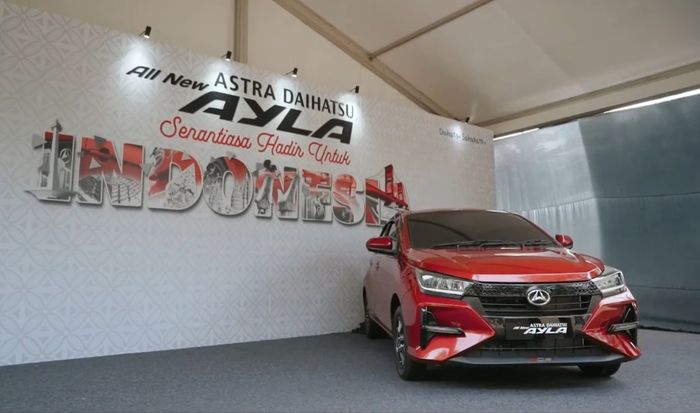 Ilustrasi mobil LCGC Daihatsu Ayla