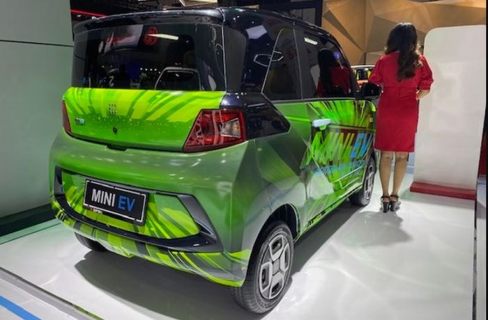 Tampilan belakang DFSK Mini EV. 