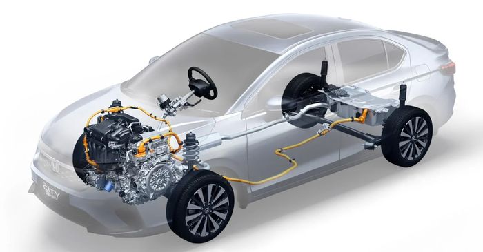 Honda City facelift kini hanya tersedia dalam versi bensin dan e:HEV saja.