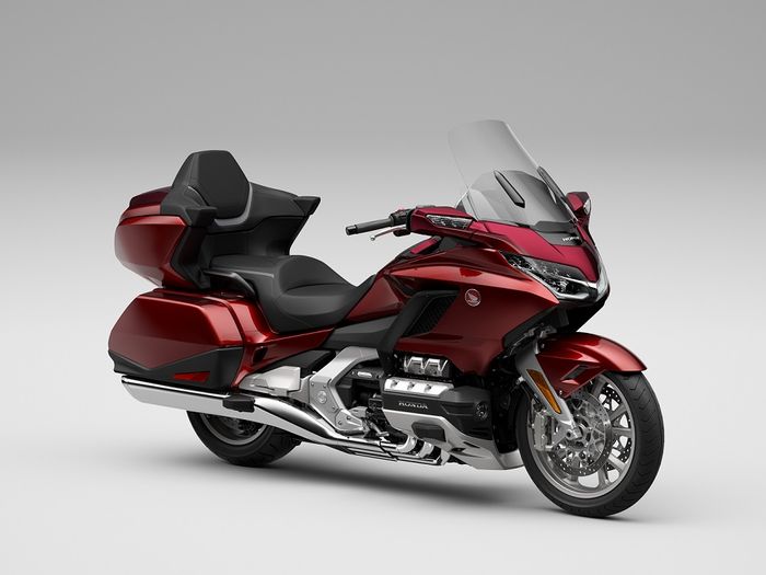 Honda Gold Wing 1800 Terbaru Hadir di Indonesia,