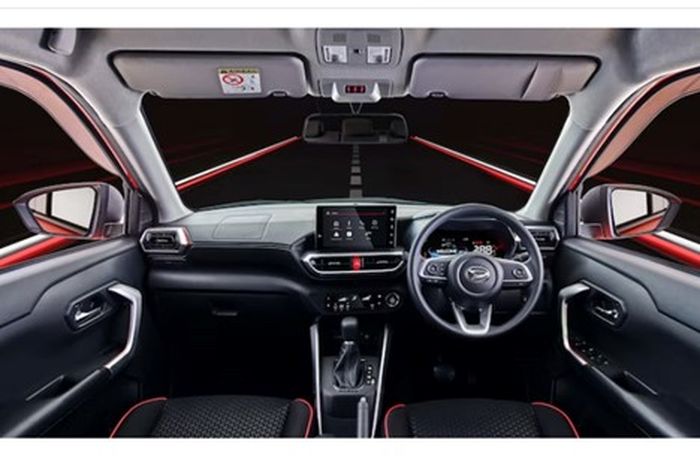 Daihatsu Rocky  memiliki kabin mewah, modern, tapi tetap minimalis.