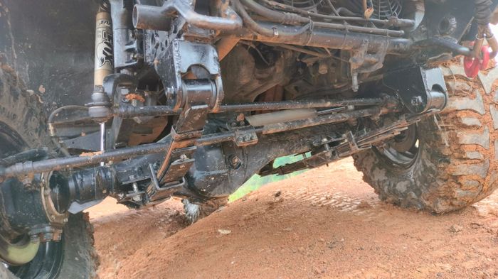 Gardan Caribian dipensiunkan, digantikan gardan Toyota Prado