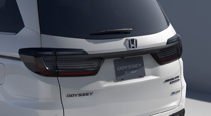 Tampilan belakang Honda Odyssey 2023