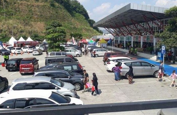 Polisi akan melakukan pengaturan di rest area untuk mencegah pemudik parkir di Jateng(foto ilustrasi)