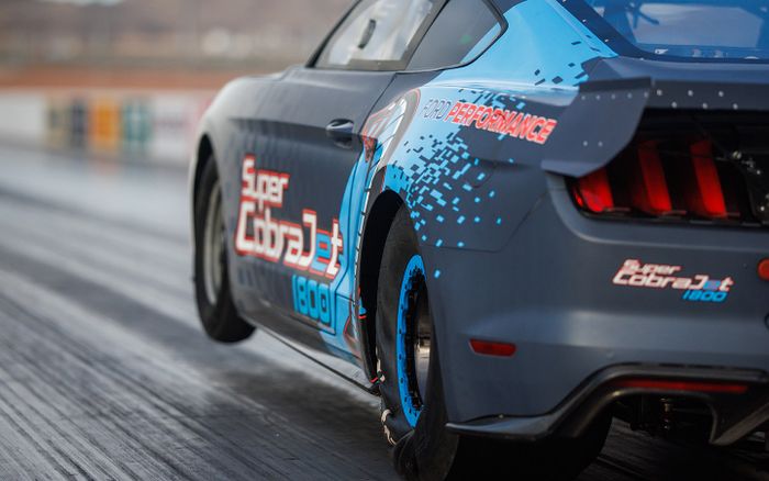 Mustang Super Cobra Jet saat pengetesan.