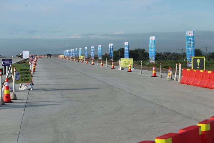 Jalan  Tol Solo-Yogyakarta Segmen Kartasura dibuka secara fungsional tanpa tarif selama arus mudik dan balik Lebaran 2023.