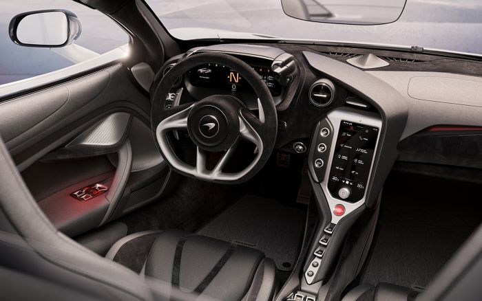 Interior McLaren 750S.