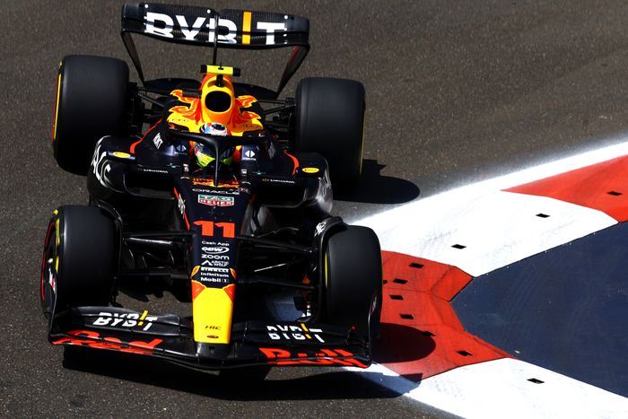 Sergio Perez akan start dari posisi ketiga di F1 Azerbaijan