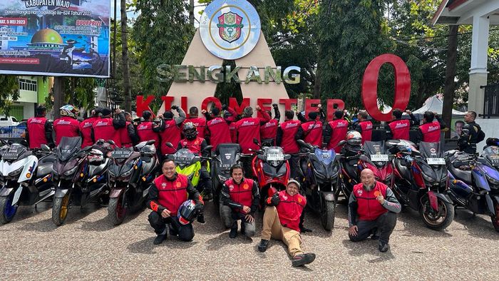 Rombongan Depok Max Owners dan DMON Bikers menyelesaikan touring lintas Celebes sejauh Nyaris 2.300 Km, Minggu (14/5/2023).
