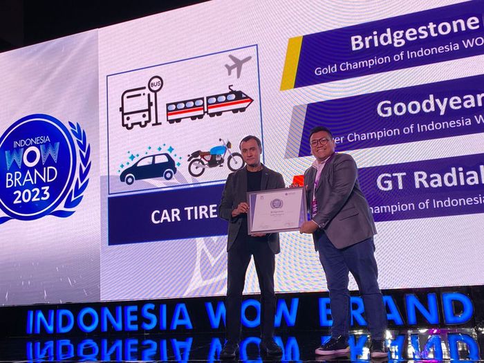 Bridgestone Indonesia raih penghargaan Gold Champion &ndash; WOW Brand Award sebagai produk terbaik kategori Car Tire (mobil penumpang)