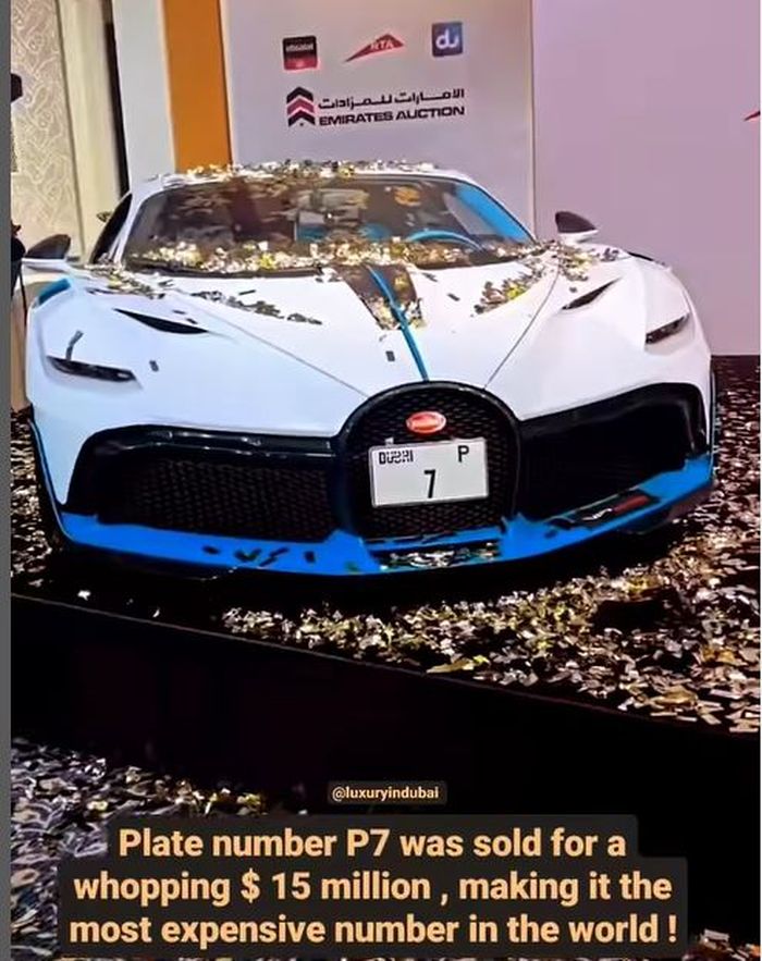 Bugatti Divo yang memakai pelat nomor cantik 'P7' seharga Rp 220 miliar