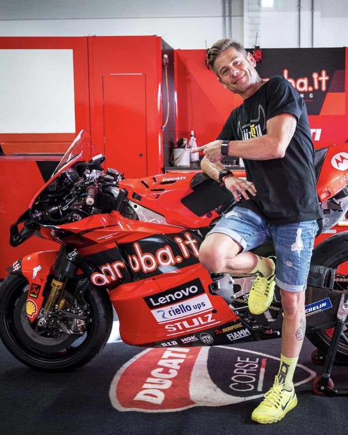 Alvaro Bautista nyobain Ducati Desmosedici GP23