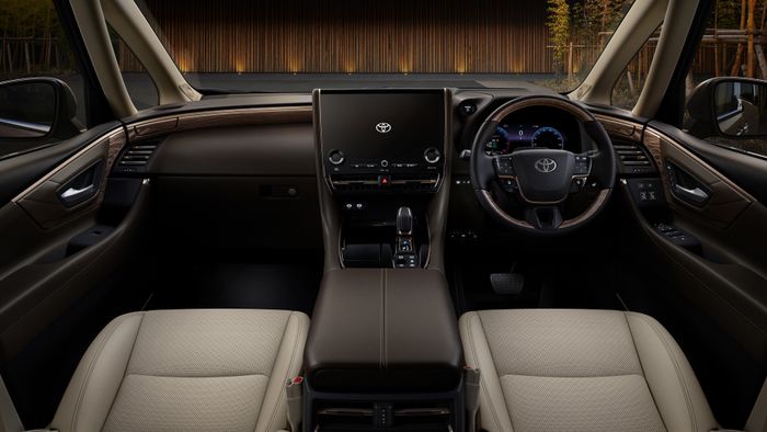 Interior Toyota Alphard 2023
