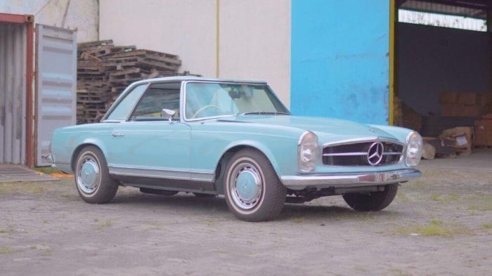 Mercedes-Benz W113 280SL Pagoda lansiran 1970 yang laku dilelang KPKNL Semarang Rp 4,5 miliar