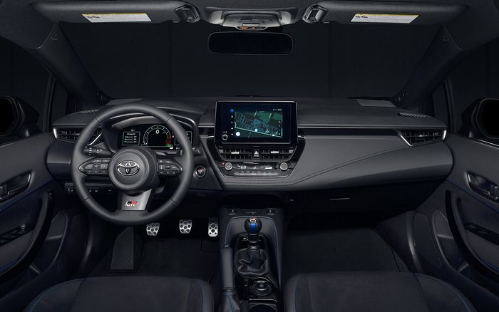 Interior Toyota GR Corolla Circuit Edition.