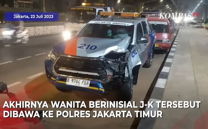 Toyota Hilux, Mobil Patroli Jalan Tol Jasa Marga yang dibajak wanita inisial J (33)