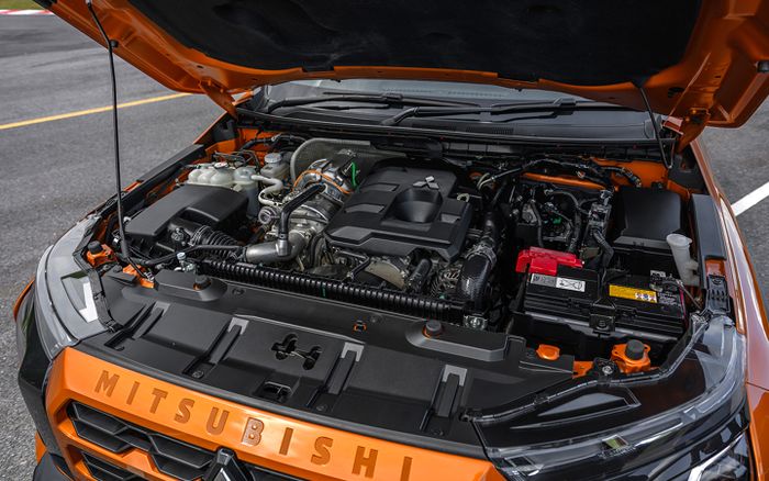 Mitsubishi Triton mendapatkan mesin baru.