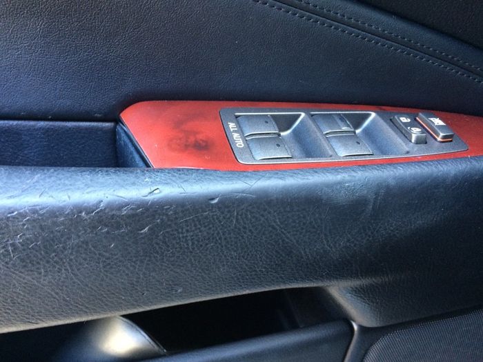 Jika material soft touch sudah meleleh, maka harus ganti bahan pelapis