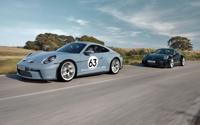 Porsche 911 S/T hadir sebagai GT3 Touring yang diberikan treatment seperti 911 GT3 RS.