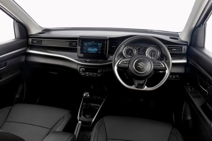 Interor XL6 spek Afrika Selatan.