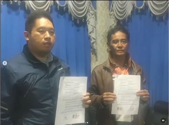 Pernyataan damai oknum TNI dan Kang Parkir yang terlibat cekcok dan berujung pemukulan di Gegerkalong, kota Bandung