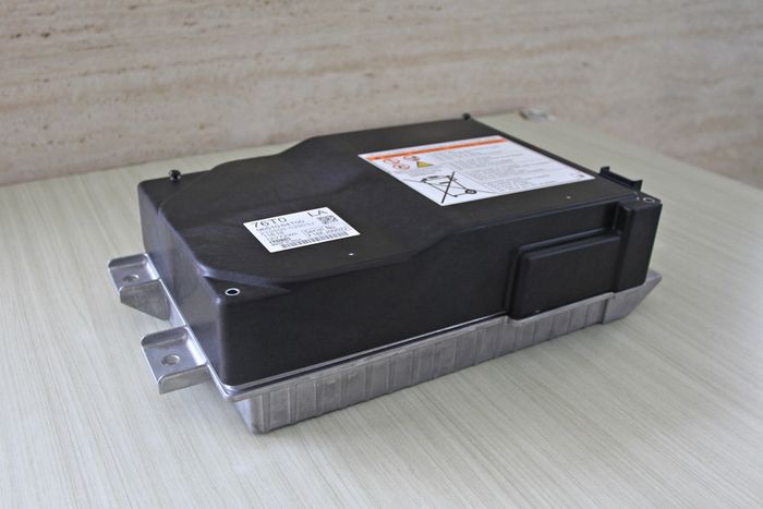 Lithium-ion battery yang digunakan pada mobil hybrid Suzuki