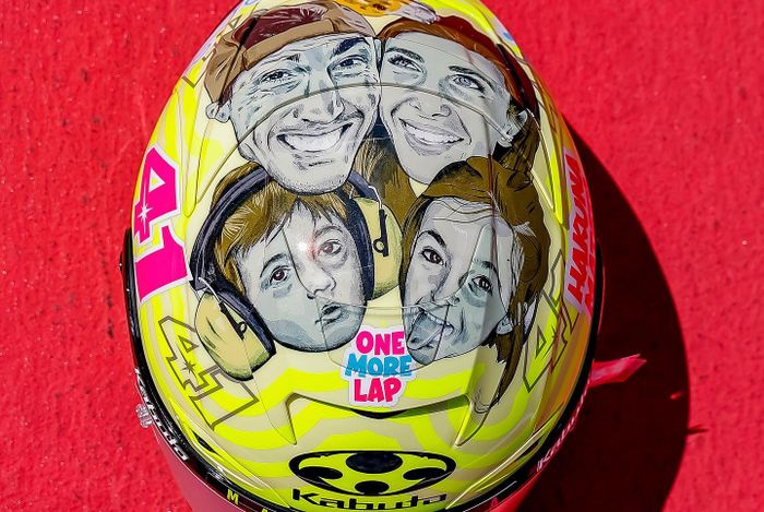 Helm spesial Aleix Espargaro di MotoGP Catalunya 2023