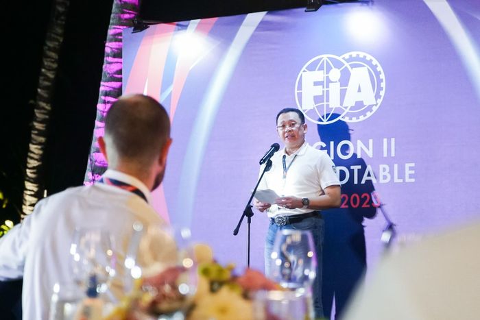 Bamsoet saat menjamu makan malam delegasi FIA Region II Rountable, di Intercontinental Bali Resort, Minggu malam (17/9/23).