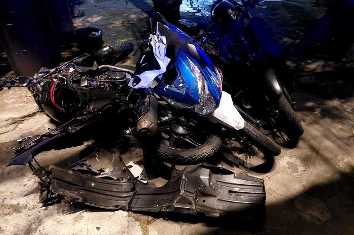 Salah satu motor yang terlibat kecelakaan di exit tol Bawen, Kabupaten Semarang, Jawa Tengah, Sabtu (23/9/2023) malam.