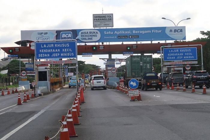Gerbang tol Parangloe ruas tol Ujung Pandang Makassar