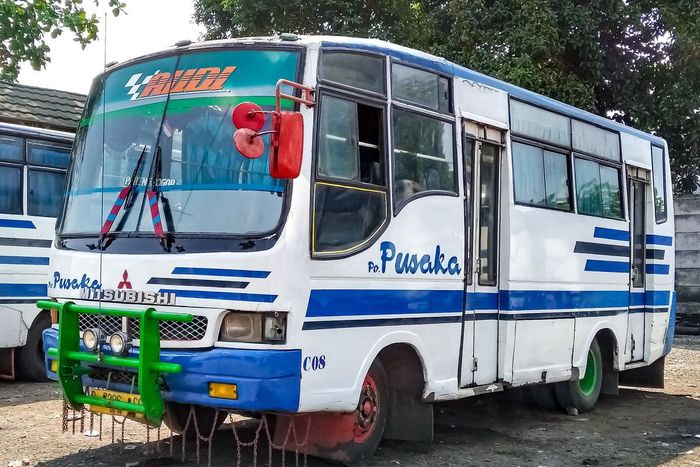 Bus AKDP PO Pusaka denga trayek Bogor-Parung-Tangerang