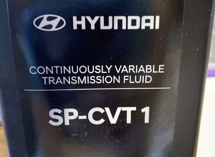 ILUSTRASI. Oli transmisi IVT Hyundai Stargazer X dengan spesifikasi SP-CVT 1