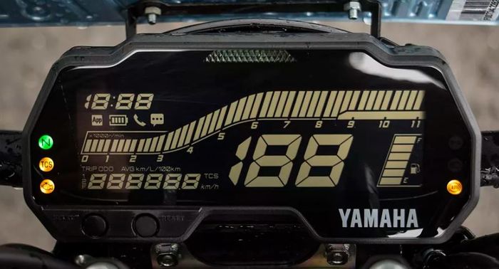 tampilan panel instrumen Yamaha FZ-S FI Ver 4.0.