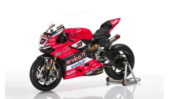 Ducati Panigale R 1199 WSBK, salah satu project yang digarap Marta Massera