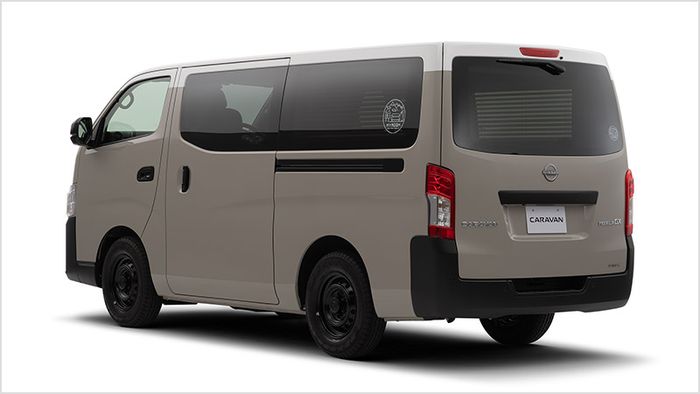 Eksterior Nissan Caravan MYROOM berkesan trondol tapi berbasiskan varian tertinggi.