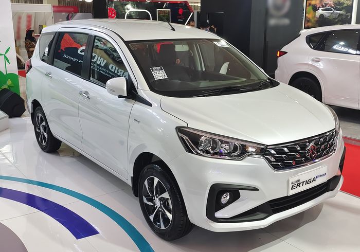 Suzuki All New Ertiga Hybrid di GIIAS Semarang 2023