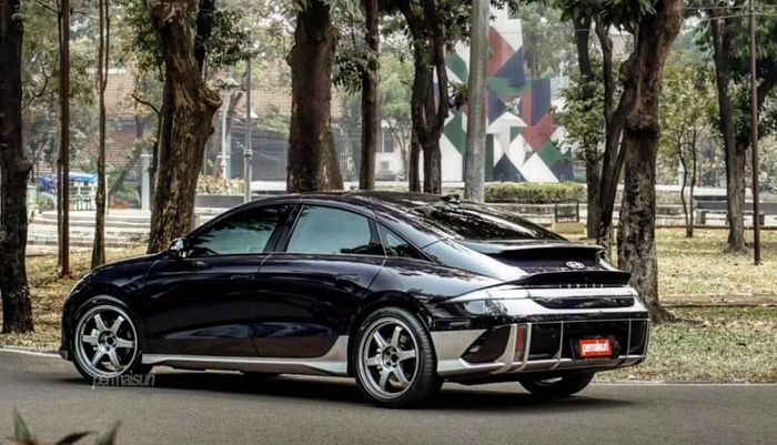 Hyundai Ioniq 6 terlihat kekar dengan pelek TE37 ring 20 inci