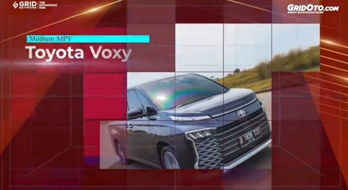 Pemenang katagori Medijm MPV GridOto Award 2023 Toyota Voxy