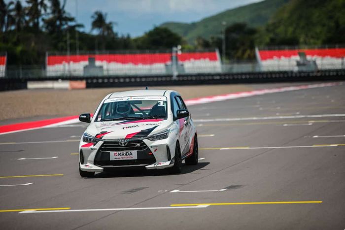 Toyota Agya GR yang melakoni track day di sirkuit Mandalika