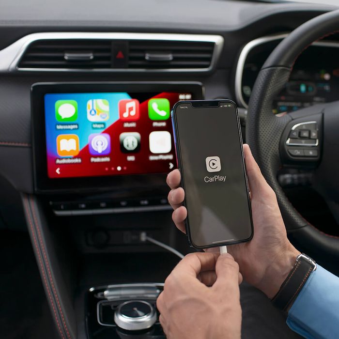 Fitur konektivitas pada New MG ZS EV