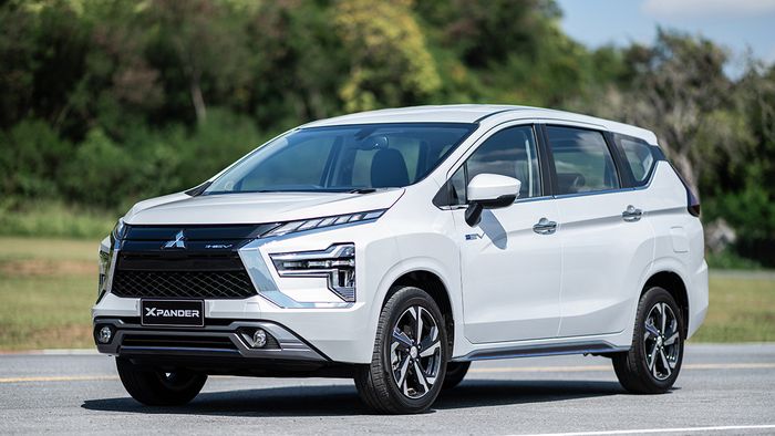 Mitsubishi Xpander HEV meluncur di Thailand pada Kamis (1/2).