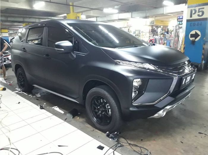Dimensi Hyundai Stargazer yang tidak jauh berbeda bisa menjadi patokan mencari part modifikasi