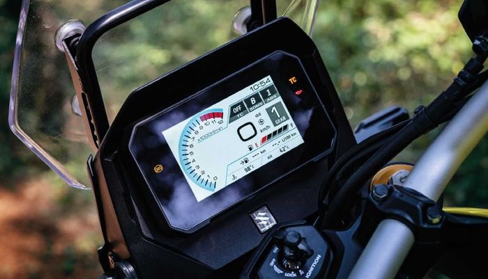 panel instrumen Suzuki V-Strom 800 DE