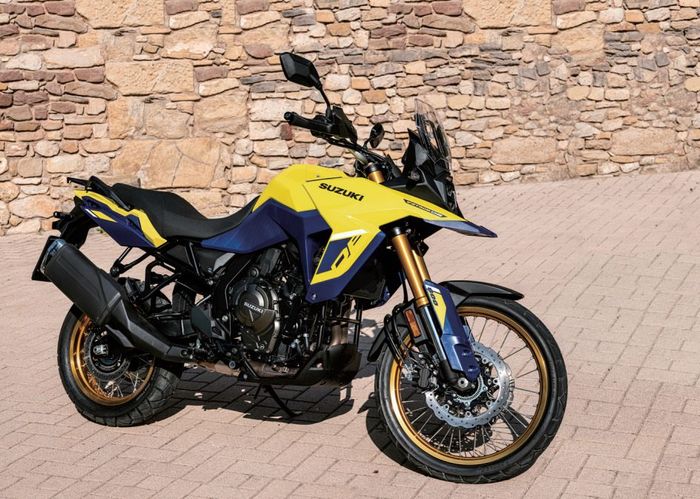 Suzuki V-Strom 800 DE warna Champion Yellow No.2