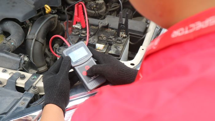 Lakukan inspeksi mobil bekas sebelum membeli