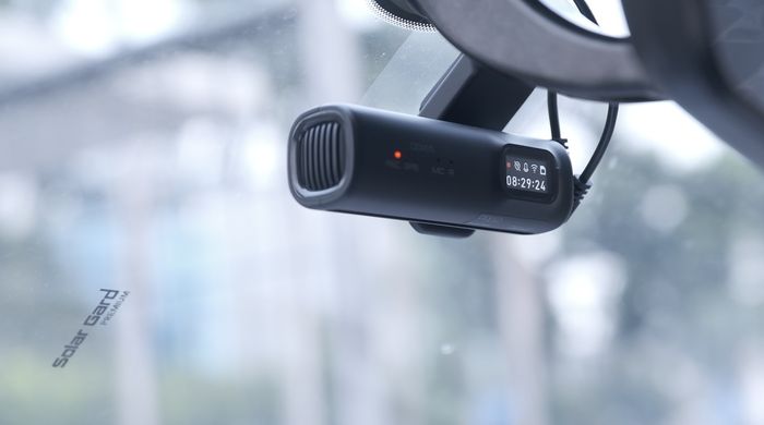 DK40 sudah pakai kamera beresolusi 4K, punya 2 kamera, dan dilengkapi  dengan GPS.
