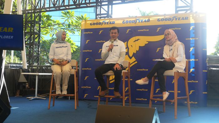 Iman Santoso saat memberikan presentasi mengenai layanan Goodyear Idnoensia dalam cara buka puasa bersama awak media di Jakarta (19/3/2024)