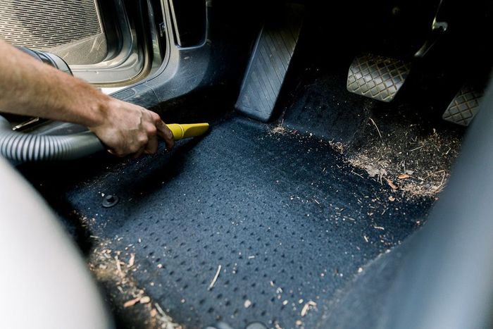 Ilustrasi. Deep Cleaning efektif untuk menghilangkan bau tidak sedap di interior mobil.