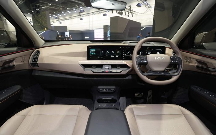 Interior Kia EV5 spek Thailand.