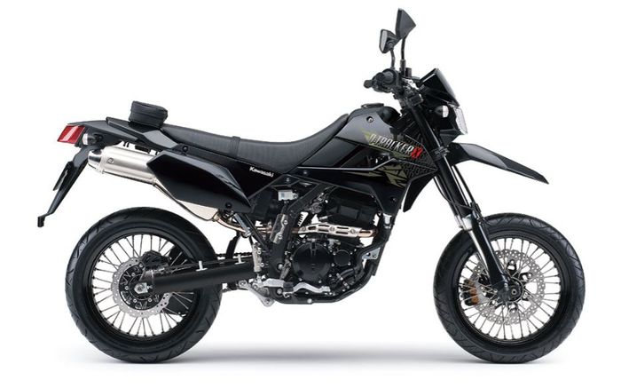 tampak samping Kawasaki D-Tracker X